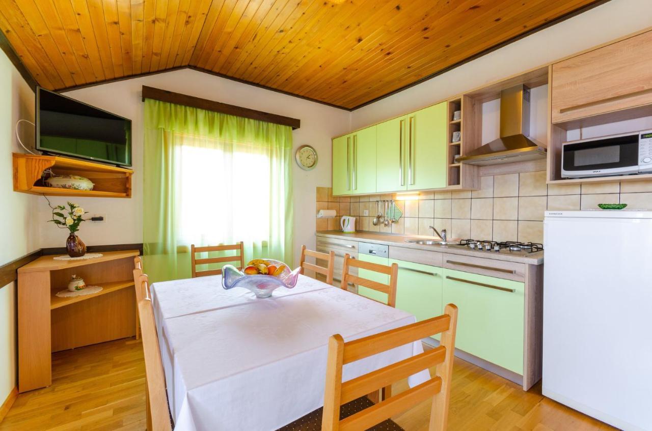 Horvat Apartment Crikvenica Exterior photo