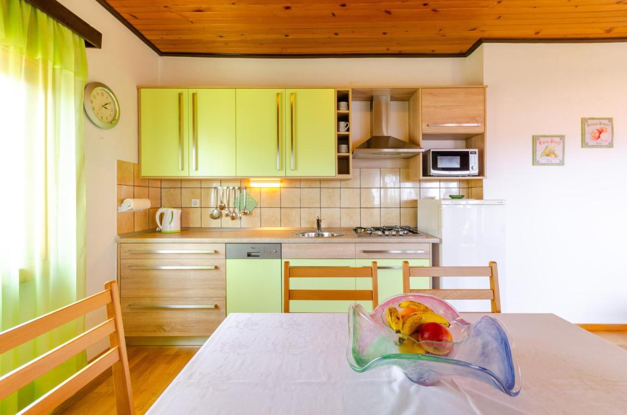 Horvat Apartment Crikvenica Exterior photo